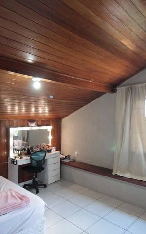 Casa à venda com 1860m², 5 quartos e 8 vagasSuite 4