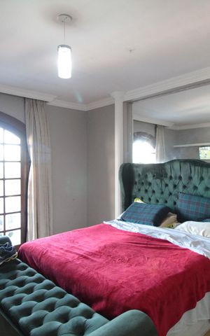 Casa à venda com 1860m², 5 quartos e 8 vagasSuite 1