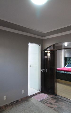 Casa à venda com 1860m², 5 quartos e 8 vagasEscritório da Suite 1