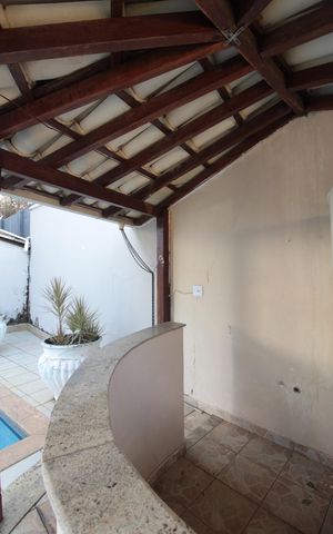 Casa à venda com 1860m², 5 quartos e 8 vagasÁrea Gourmet
