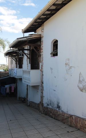 Casa à venda com 1860m², 5 quartos e 8 vagasÁrea Externa