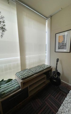 Apartamento à venda com 72m², 3 quartos e 1 vaga Apartamento à venda com 72m², 3 quartos e 1 vagaVaranda