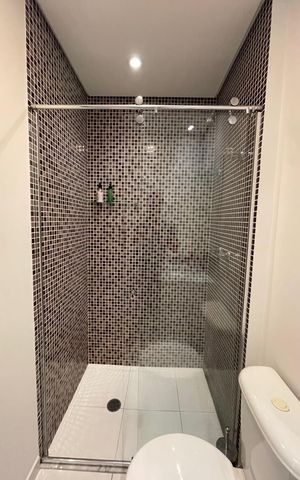 Apartamento à venda com 72m², 3 quartos e 1 vaga Apartamento à venda com 72m², 3 quartos e 1 vagaBanheiro 1