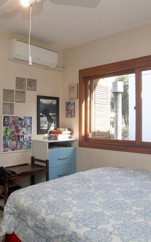 Casa à venda com 150m², 4 quartos e 1 vaga Suíte