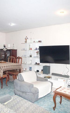 Casa à venda com 150m², 4 quartos e 1 vagaSala