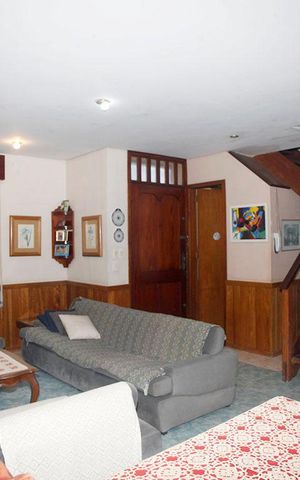 Casa à venda com 150m², 4 quartos e 1 vagaSala