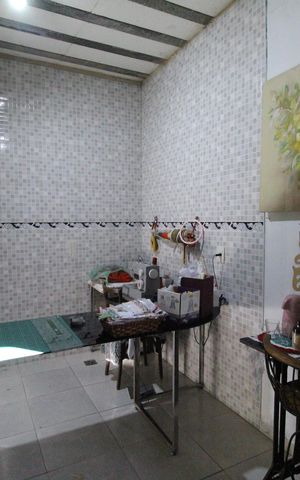 Casa à venda com 180m², 2 quartos e 1 vagaÁrea de serviço - Quarto