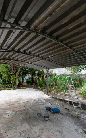 Casa à venda com 360m², 3 quartos e 4 vagasGaragem