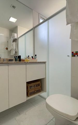 Apartamento à venda com 89m², 2 quartos e 2 vagas Apartamento à venda com 89m², 2 quartos e 2 vagasBanheiro da Suíte