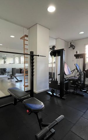Apartamento à venda com 89m², 2 quartos e 2 vagas Apartamento à venda com 89m², 2 quartos e 2 vagasÁrea comum - Academia