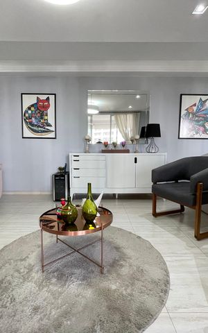 Apartamento à venda com 89m², 2 quartos e 2 vagas Apartamento à venda com 89m², 2 quartos e 2 vagasSala