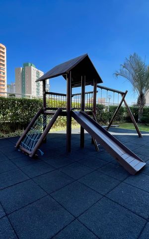 Apartamento à venda com 89m², 2 quartos e 2 vagas Apartamento à venda com 89m², 2 quartos e 2 vagasÁrea comum - Playground
