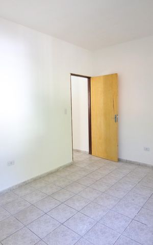 Casa para alugar com 90m², 2 quartos e 2 vagasQuarto 2