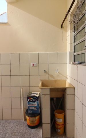Casa para alugar com 90m², 2 quartos e 2 vagasÁrea de Serviço