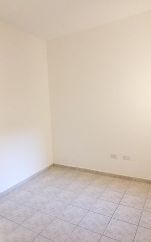 Casa para alugar com 90m², 2 quartos e 2 vagasQuarto 1