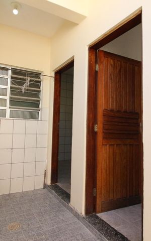Casa para alugar com 90m², 2 quartos e 2 vagasÁrea de Serviço