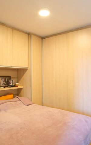 Casa à venda com 240m², 3 quartos e 2 vagasSuíte