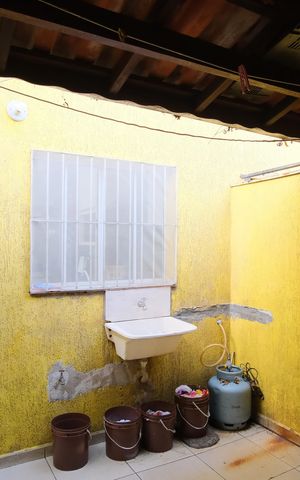 Casa à venda com 240m², 3 quartos e 2 vagasÁrea de Serviço