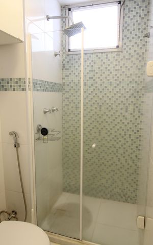 Apartamento à venda com 51m², 2 quartos e 1 vagaBanheiro Social