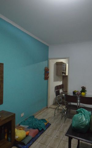 Casa à venda com 150m², 2 quartos e 1 vagaSala