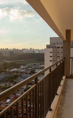 Apartamento à venda com 224m², 3 quartos e 4 vagas Apartamento à venda com 224m², 3 quartos e 4 vagasVista da Sacada