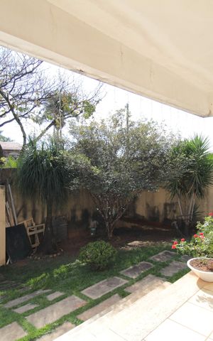 Casa à venda com 900m², 5 quartos e 3 vagasÁrea Externa