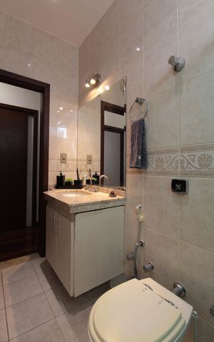 Casa à venda com 900m², 5 quartos e 3 vagasBanheiro Social