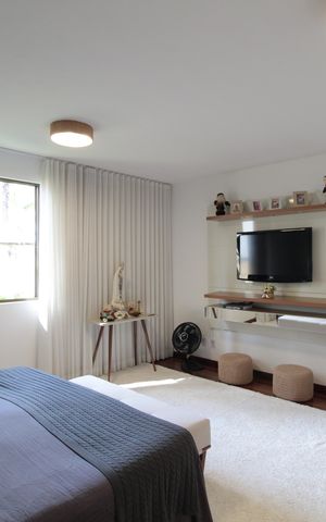 Casa à venda com 900m², 5 quartos e 3 vagasSuite