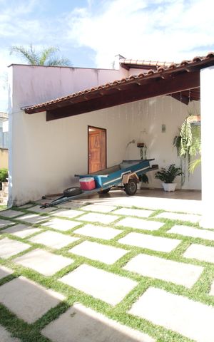 Casa à venda com 900m², 5 quartos e 3 vagasÁrea Externa