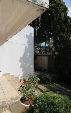 Casa à venda com 900m², 5 quartos e 3 vagasÁrea Externa