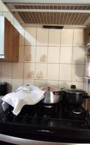 Casa à venda com 180m², 3 quartos e 4 vagas Casa à venda com 180m², 3 quartos e 4 vagasCozinha