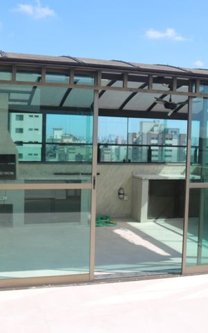 Apartamento à venda com 255m², 4 quartos e 3 vagasCobertura