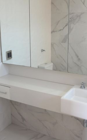 Apartamento à venda com 255m², 4 quartos e 3 vagasBanheiro da Suíte 1
