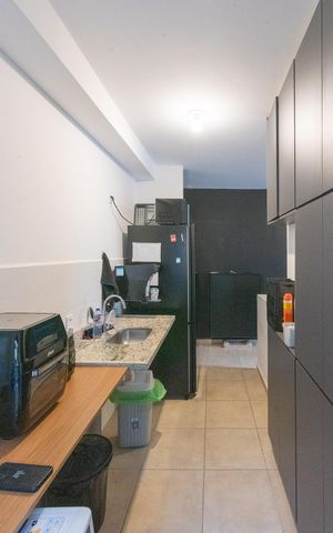 Apartamento à venda com 55m², 2 quartos e 1 vaga Apartamento à venda com 55m², 2 quartos e 1 vagaCozinha