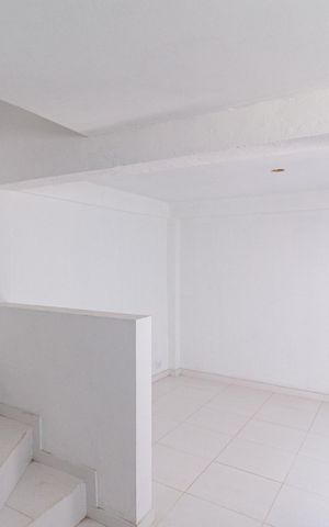 Casa para alugar com 35m², 1 quarto e sem vaga Casa para alugar com 35m², 1 quarto e sem vagaCozinha e área de serviço