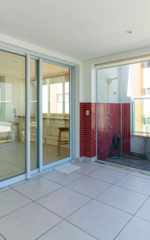 Apartamento à venda com 159m², 2 quartos e 2 vagas Apartamento à venda com 159m², 2 quartos e 2 vagasÁrea de Serviço