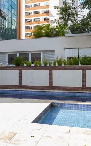Apartamento à venda com 159m², 2 quartos e 2 vagas Apartamento à venda com 159m², 2 quartos e 2 vagasPiscina