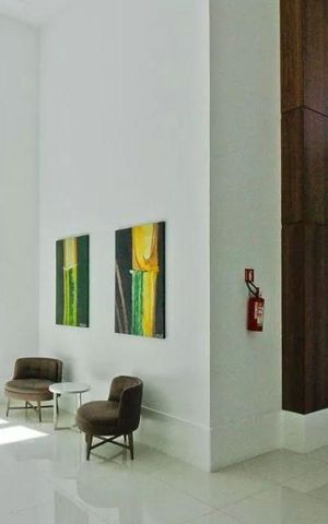 Apartamento à venda com 159m², 2 quartos e 2 vagas Apartamento à venda com 159m², 2 quartos e 2 vagasHall de entrada