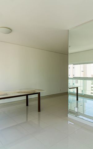 Apartamento à venda com 159m², 2 quartos e 2 vagas Apartamento à venda com 159m², 2 quartos e 2 vagasSala