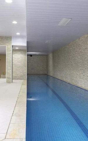 Apartamento à venda com 159m², 2 quartos e 2 vagas Apartamento à venda com 159m², 2 quartos e 2 vagasPiscina