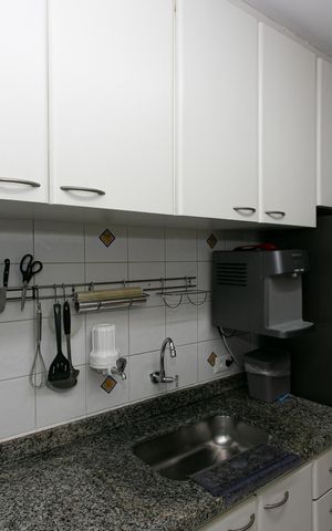 Apartamento à venda com 90m², 3 quartos e 2 vagas Apartamento à venda com 90m², 3 quartos e 2 vagasCozinha