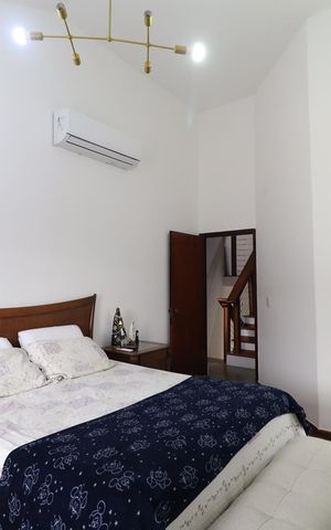 Casa à venda com 420m², 3 quartos e 5 vagas Casa à venda com 420m², 3 quartos e 5 vagasSuíte 1