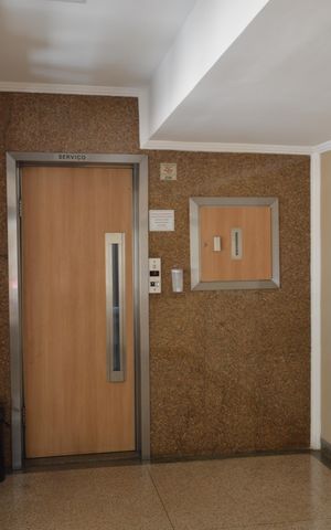 Apartamento para alugar com 45m², 1 quarto e sem vagaHall e Elevador de Serviço