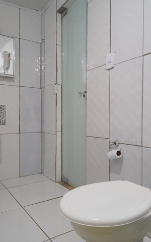 Casa à venda com 180m², 3 quartos e 3 vagasBanheiro 1
