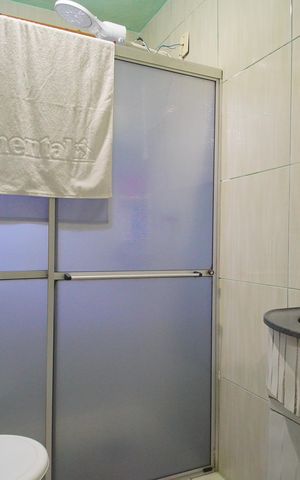 Casa à venda com 180m², 3 quartos e 3 vagasBanheiro da Suíte