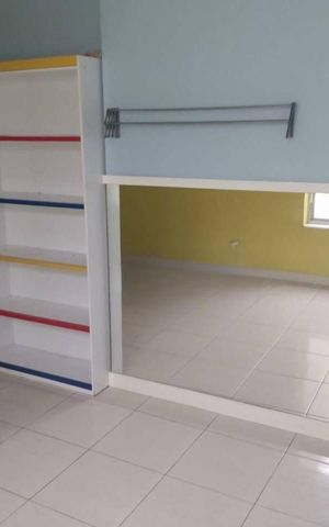 Casa à venda com 200m², 1 quarto e 2 vagas