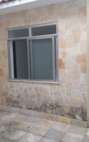 Casa à venda com 200m², 1 quarto e 2 vagas
