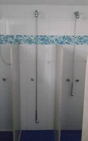 Casa à venda com 200m², 1 quarto e 2 vagas