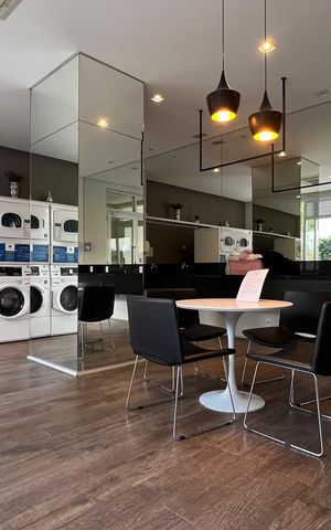 Apartamento à venda com 57m², 1 quarto e 2 vagas Apartamento à venda com 57m², 1 quarto e 2 vagasÁrea comum - Lavanderia
