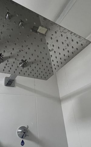 Studio para alugar com 24m², 1 quarto e sem vaga Studio para alugar com 24m², 1 quarto e sem vagaBanheiro